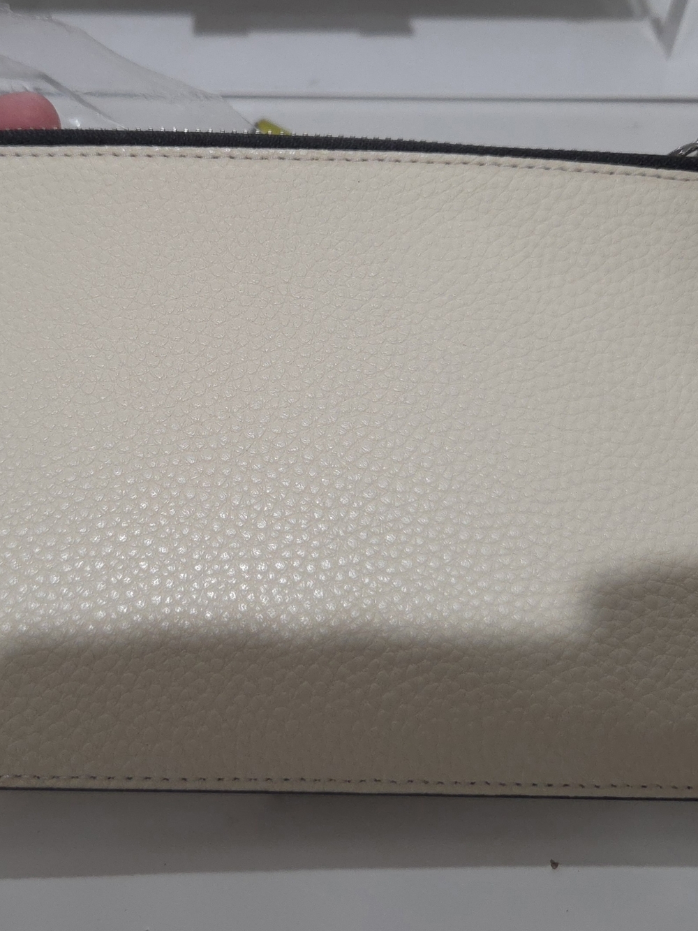 Marc Jacobs Marshmellow Wristlet - Picture 5 of 6